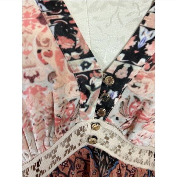 BEBE Blouse - Picture 2 of 16